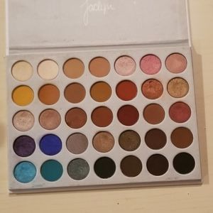 Jaclyn Hill Morphe Palette - used